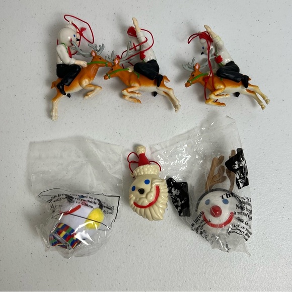 VTG Lot of 6 Jack In The Box Restaurant Items Christmas Ornaments Antenna Ball - Picture 2 of 8